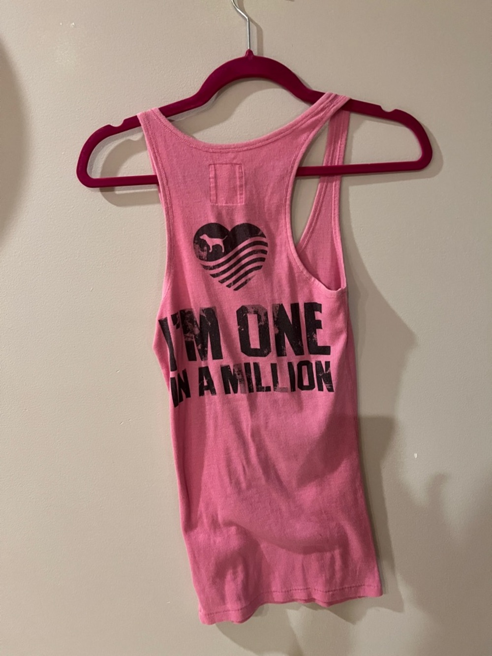 Victoria's Secret PINK Ribbed Tank Top/Muscle Shirt in Hot Pink Size Small - Picture 5 of 5